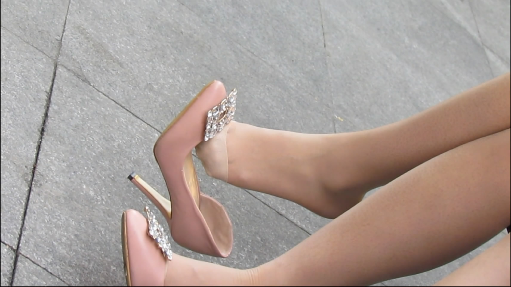 streetsnapdangl[00 01 26][20181128 233902 5]